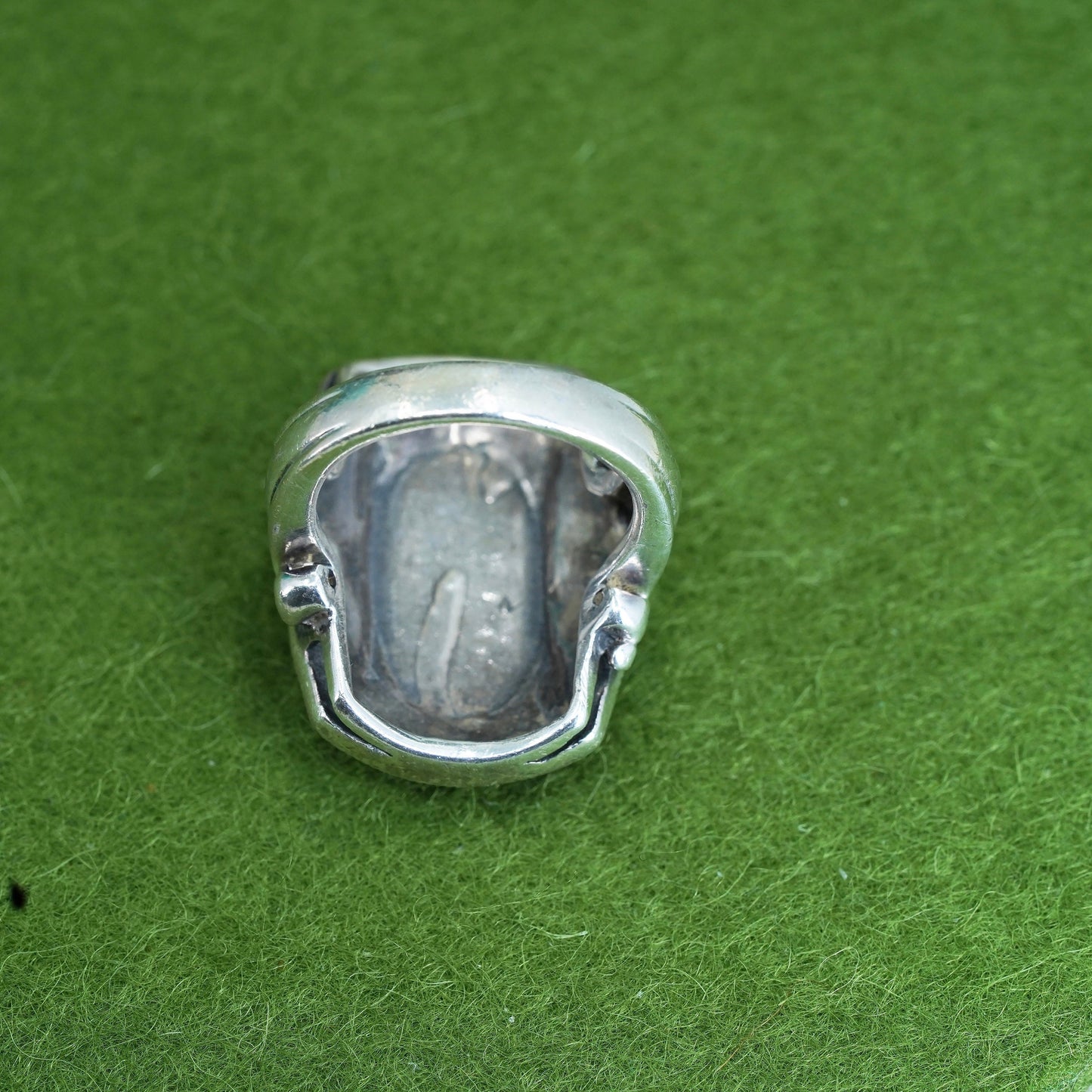 Size 5.5, vtg 925 sterling silver handmade ring, filigree band oval black onyx