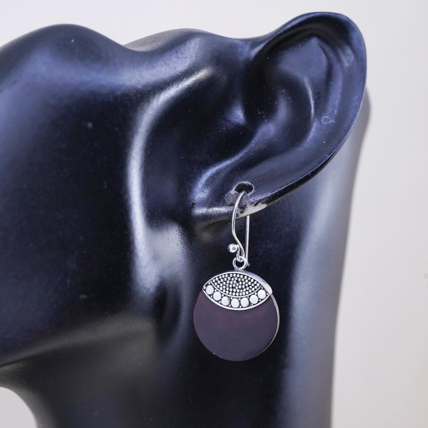 Vintage sterling silver handmade earrings, red mother of pearl round drops bead