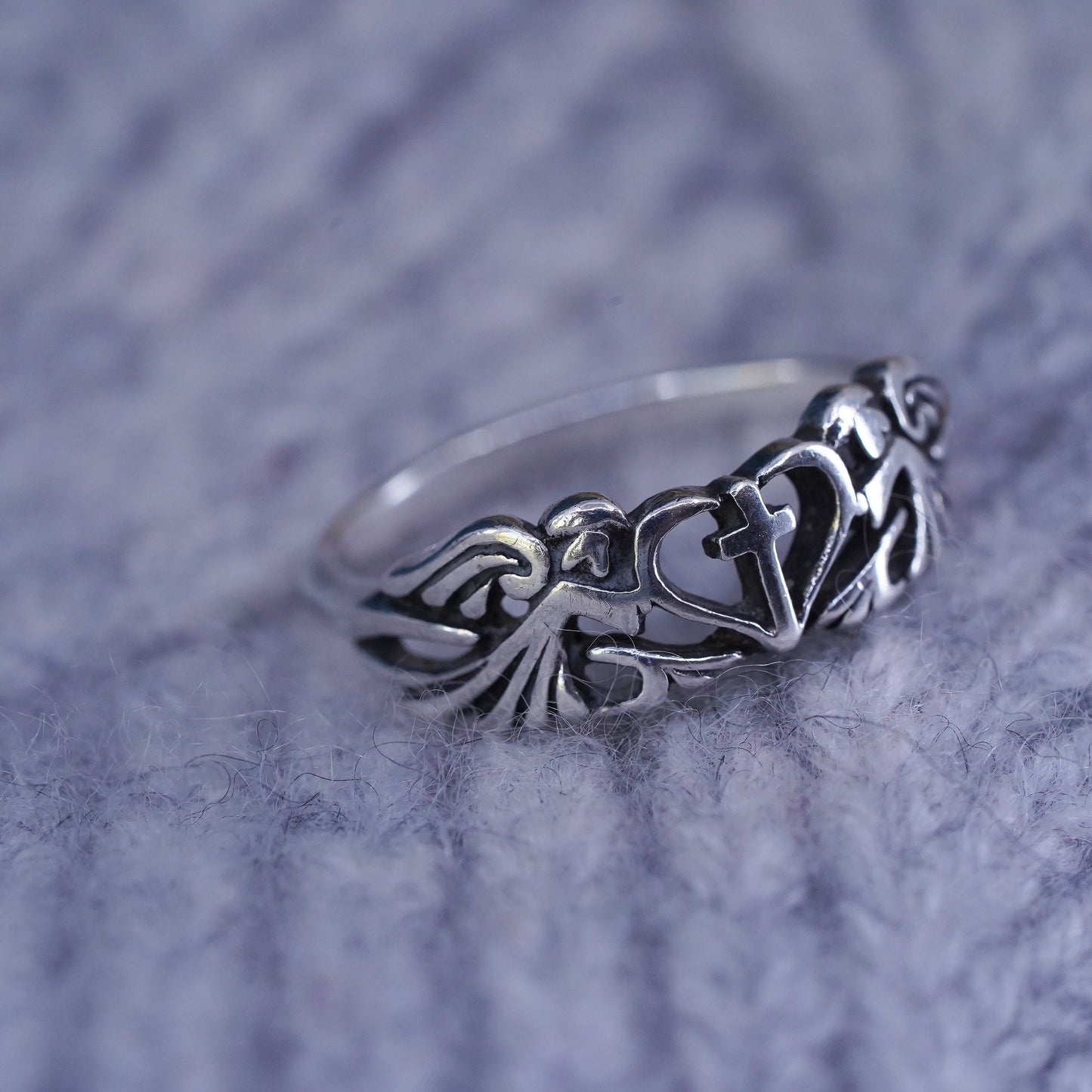 Size 5.5, sterling silver handmade ring, 925 filigree heart angel band cross