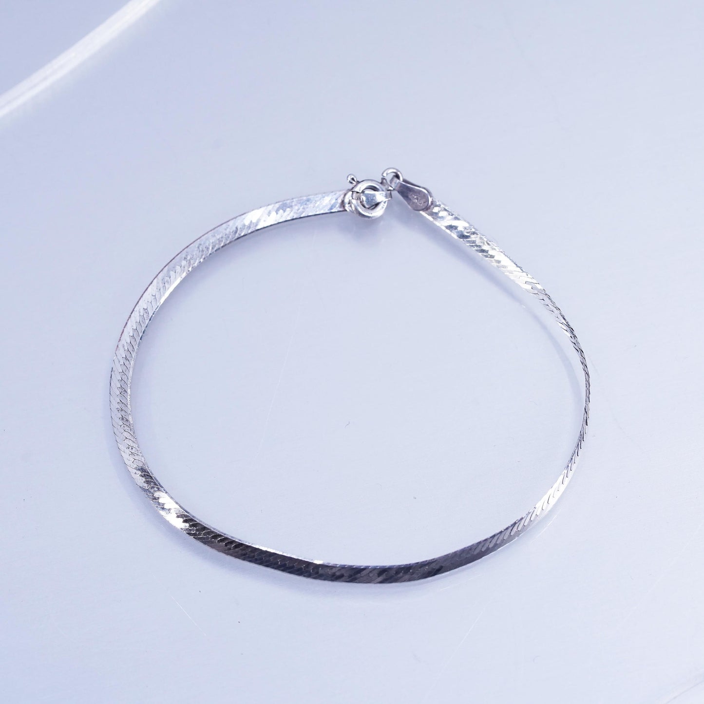 6.75”, 3mm, Vintage Italy Sterling 925 silver bracelet, herringbone