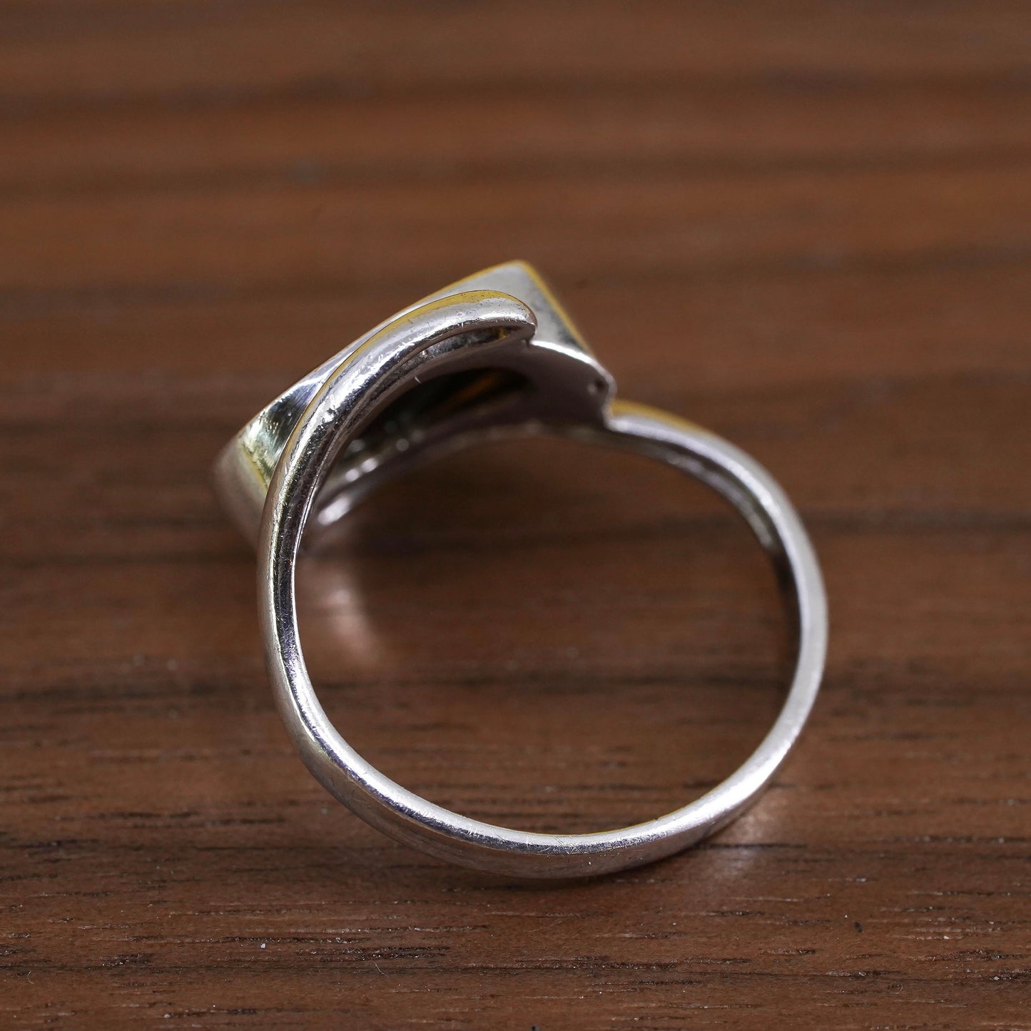 Size 6.75, vintage Sterling 925 silver handmade ring with oval onyx, stamped 925