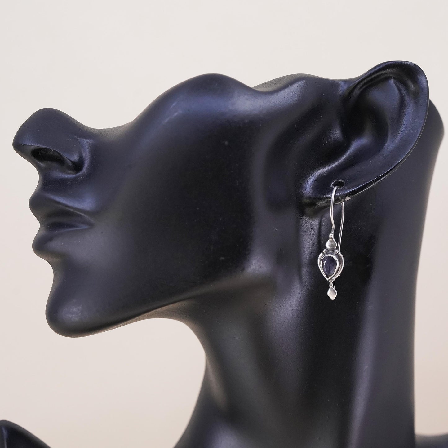 Southwestern sterling silver 925 single earring with amethyst and lever back