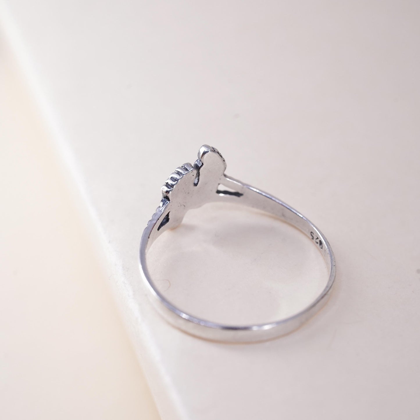 Size 9.25, Vintage sterling 925 silver handmade baby footprint ring