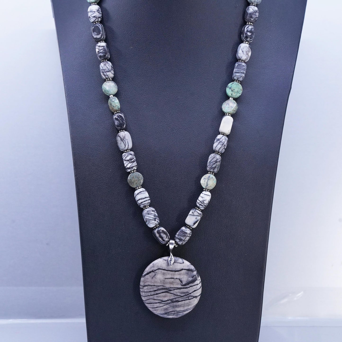 22” Vintage Sterling 925 Silver Picasso Jasper beads necklace round pendant