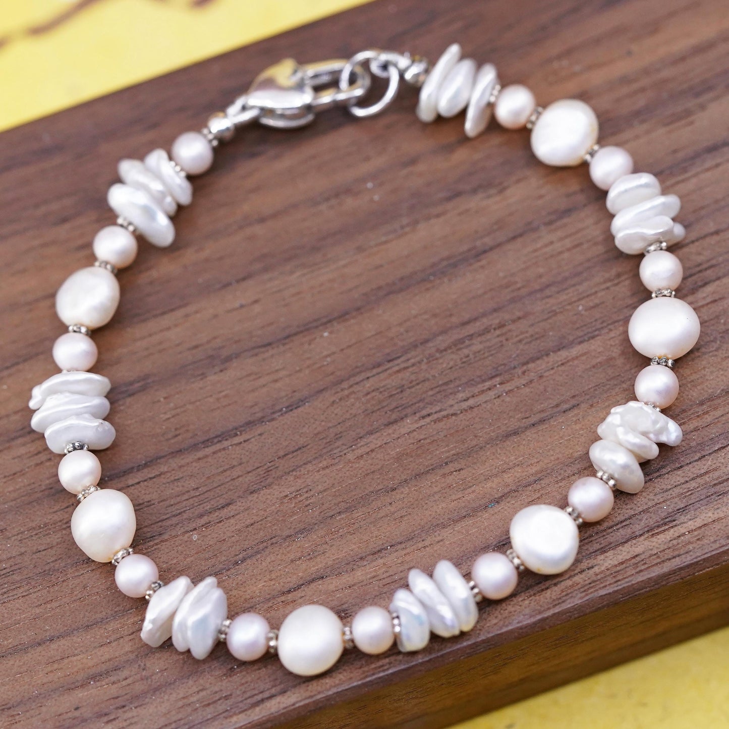 6.75”, Vintage Sterling 925 silver handmade pearl bracelet with 925 clasp