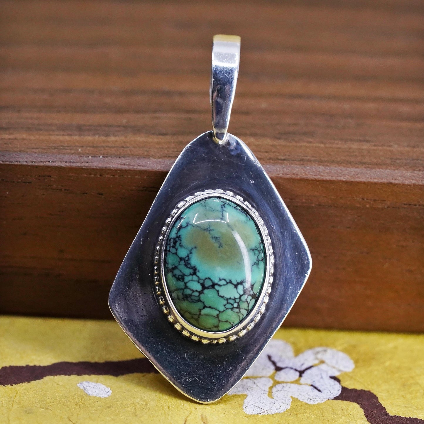 Vintage Native American Sterling 925 silver handmade pendant with turquoise