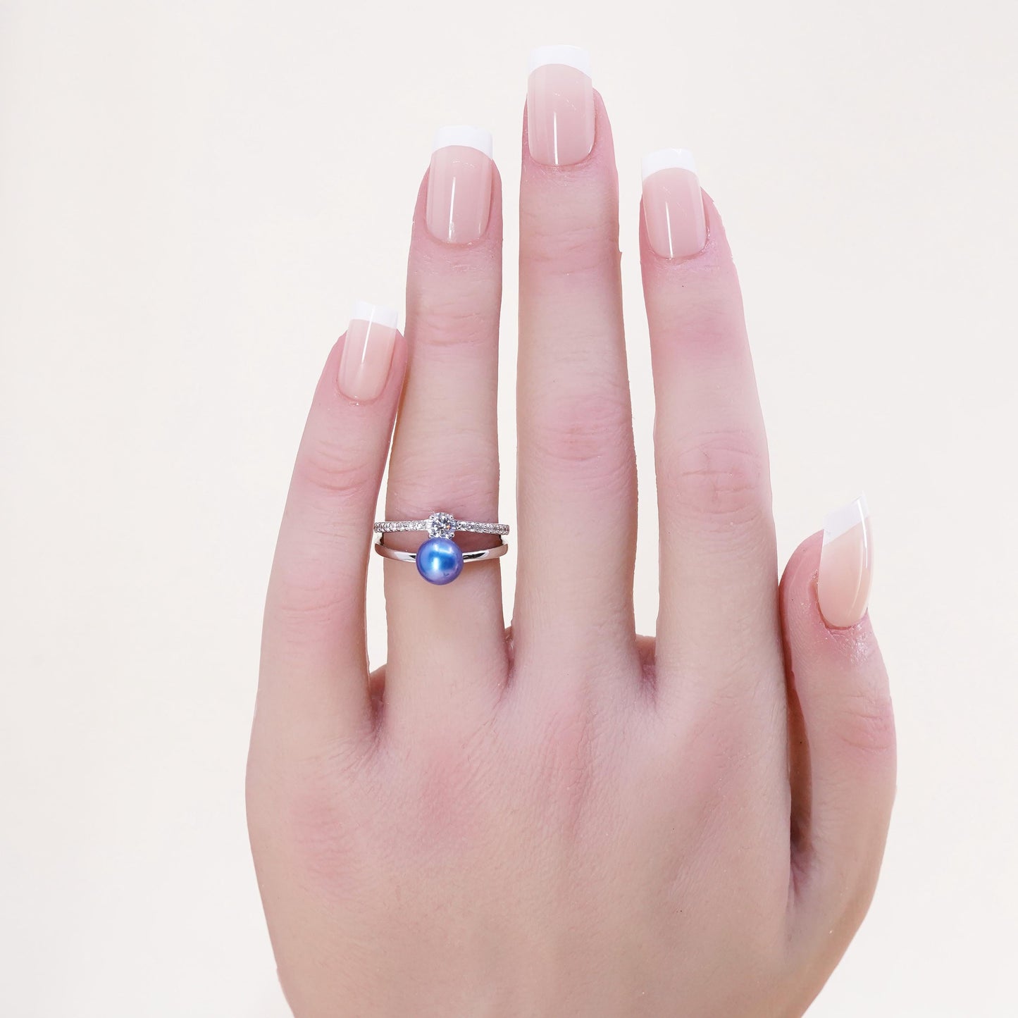 Size 6, vintage Sterling silver 925 handmade ring with blue pearl and cz