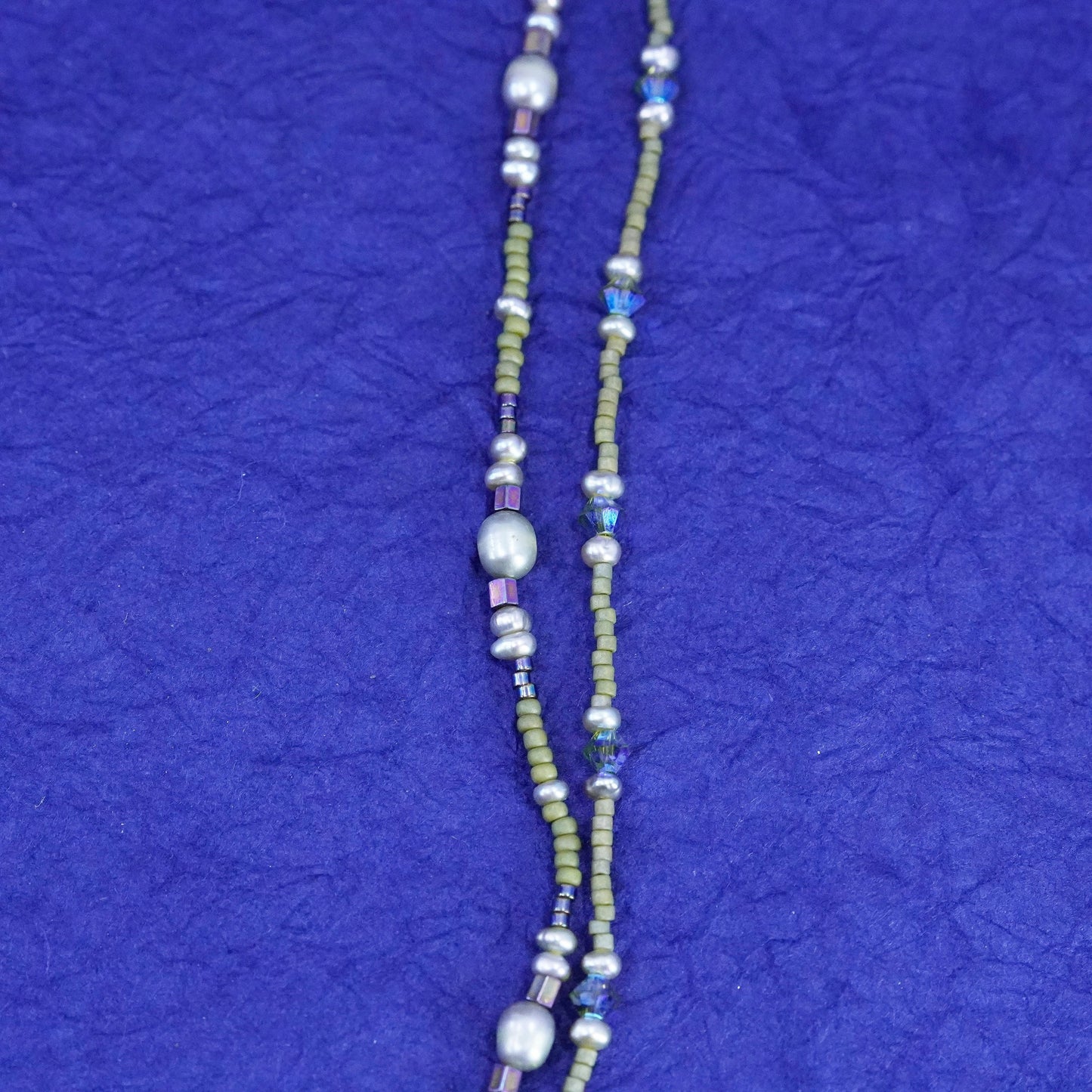 22”, Sterling silver necklace with 925 flower toggle closure chain heishi beads