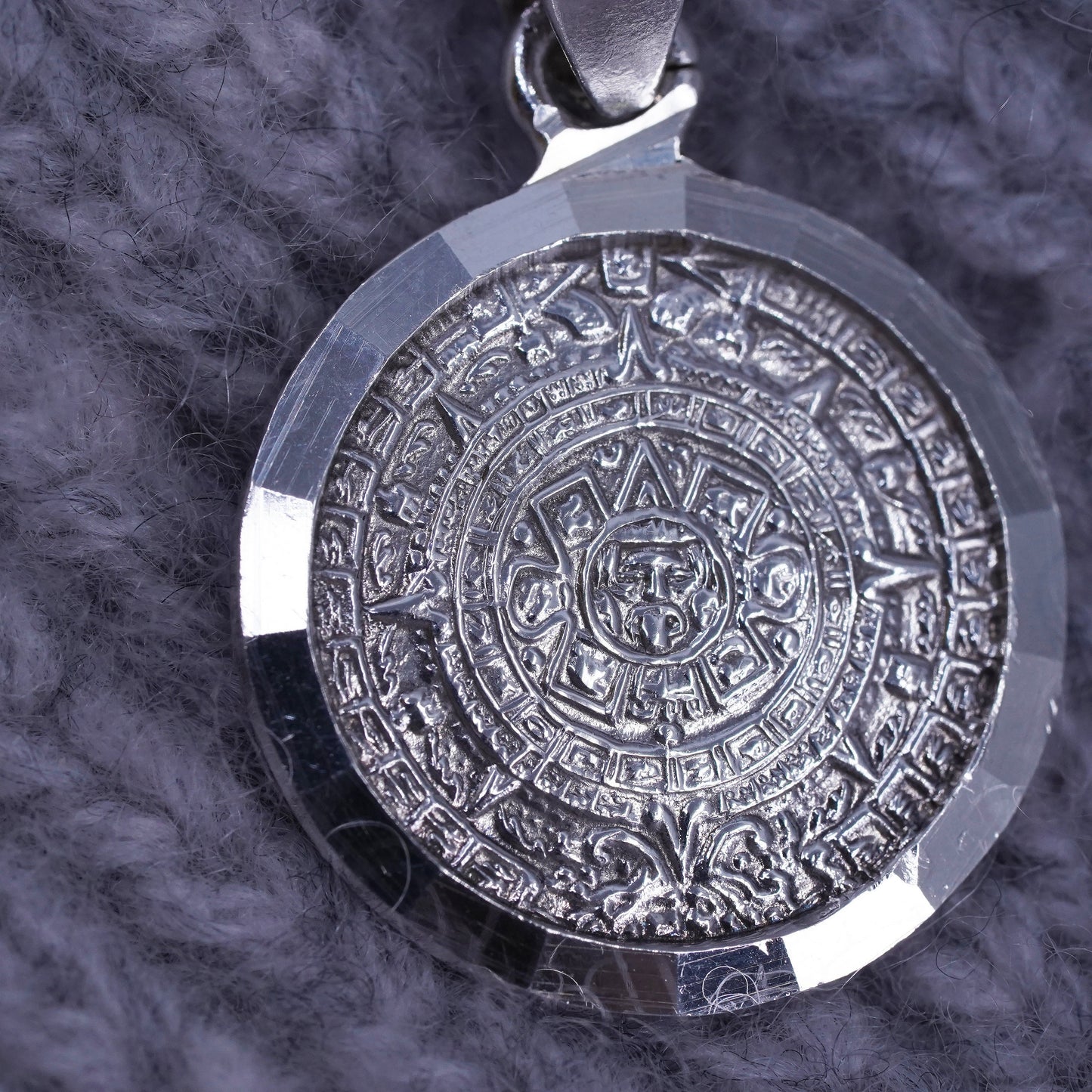 Vintage He Choen Sterling silver handmade pendant, 950 Mayan calendar