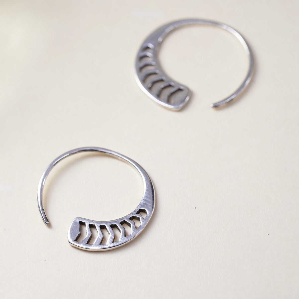 Vintage Sterling silver handmade earrings, 925 filigree sprial hoops