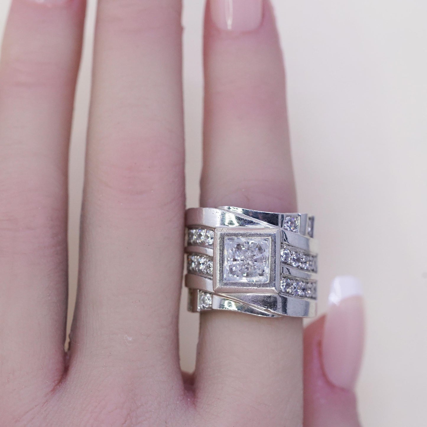Size 7, Michael Valitutti “NH” 925 Sterling Silver CZ Ring, Wide Ribbed Ring