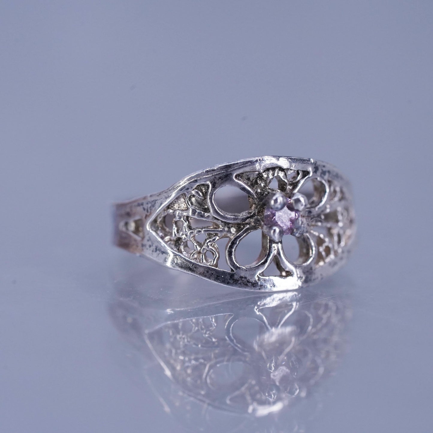 Size 1.25, vintage Sterling 925 silver handmade filigree ring with pink crystal
