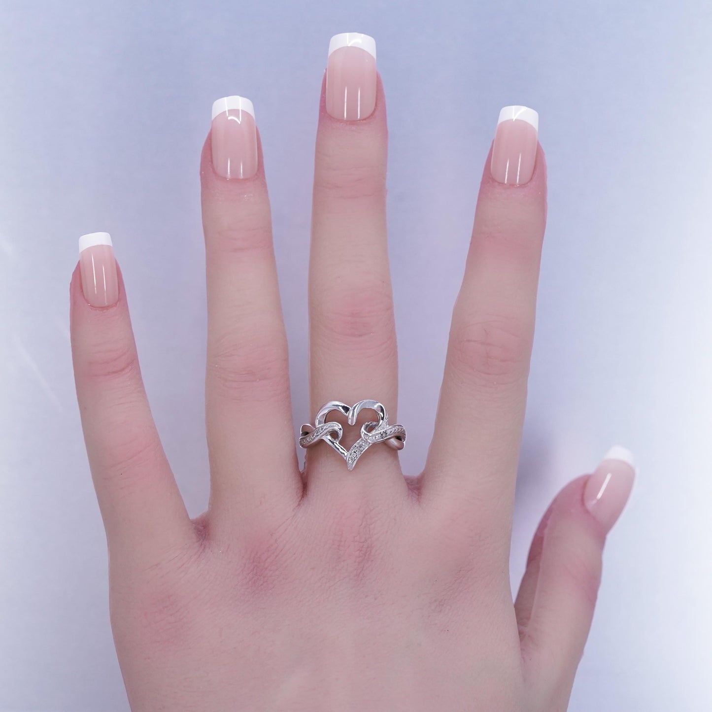 Size 7.25, vintage Sterling 925 silver wedding ring, heart with diamond
