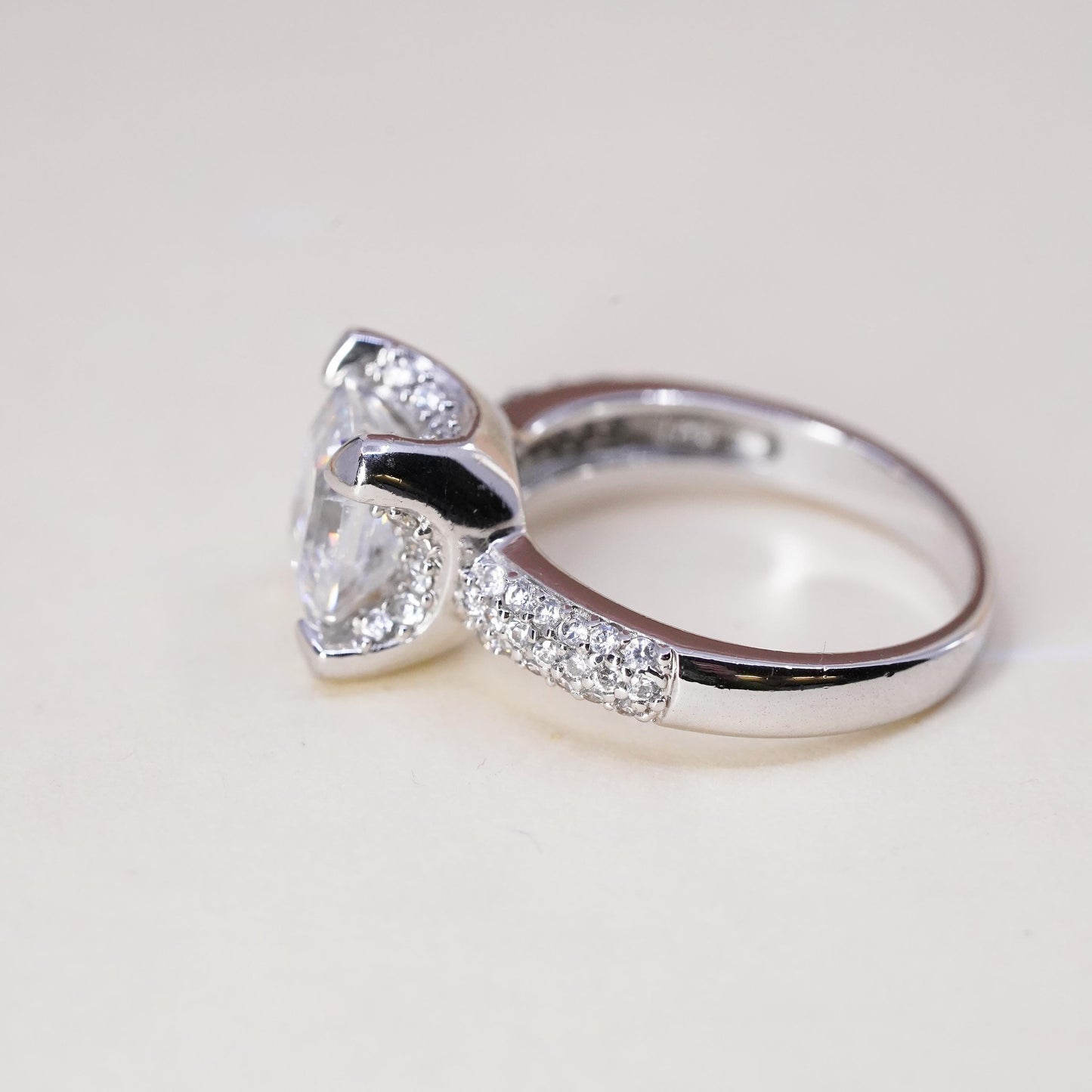 Size 7, Sterling silver ring, 925 silver round cut crystal and CZ cluster ring