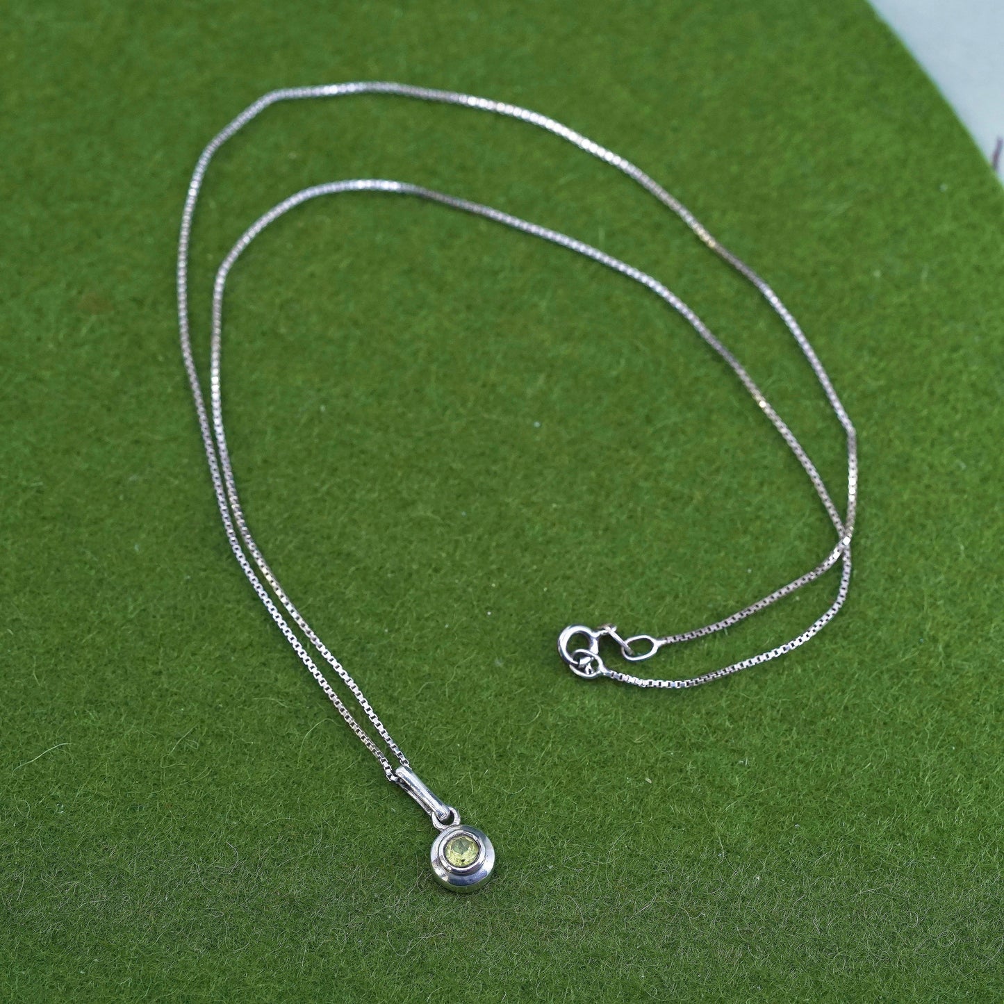 18”, handmade necklace, sterling silver 925 box chain with peridot pendant