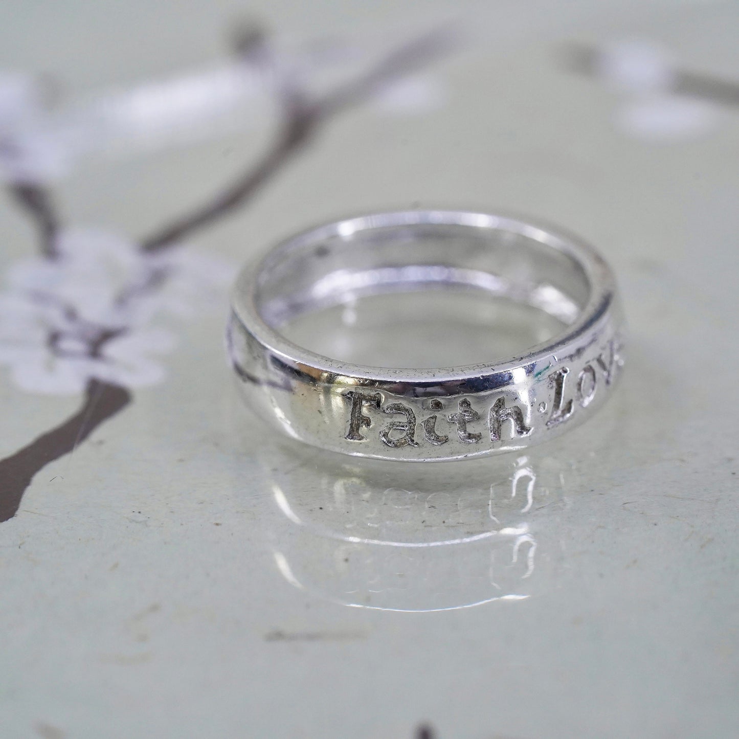 Size 6, Vintage sterling silver ring, 925 quote band engraved "faith love hope"