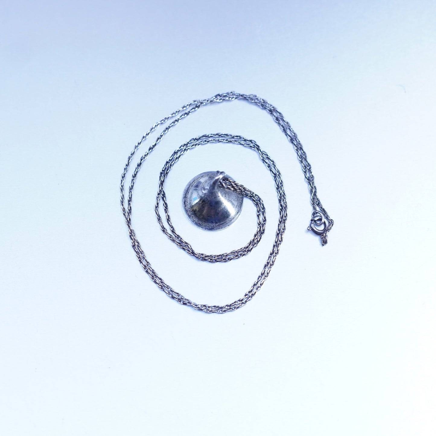 24”, Sterling 925 silver Singapore rope necklace with kiss chocolate pendant