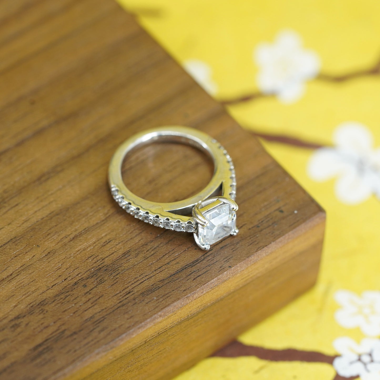 Size 4, vintage Sterling 925 silver anniversary engagement ring with cluster cz