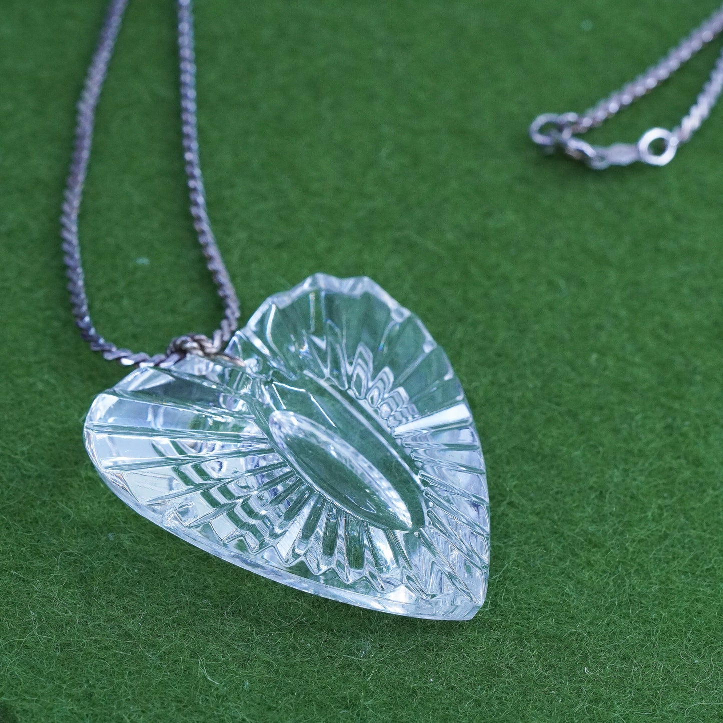 20” 2mm, Vintage sterling 925 silver S-link chain with glass heart pendant