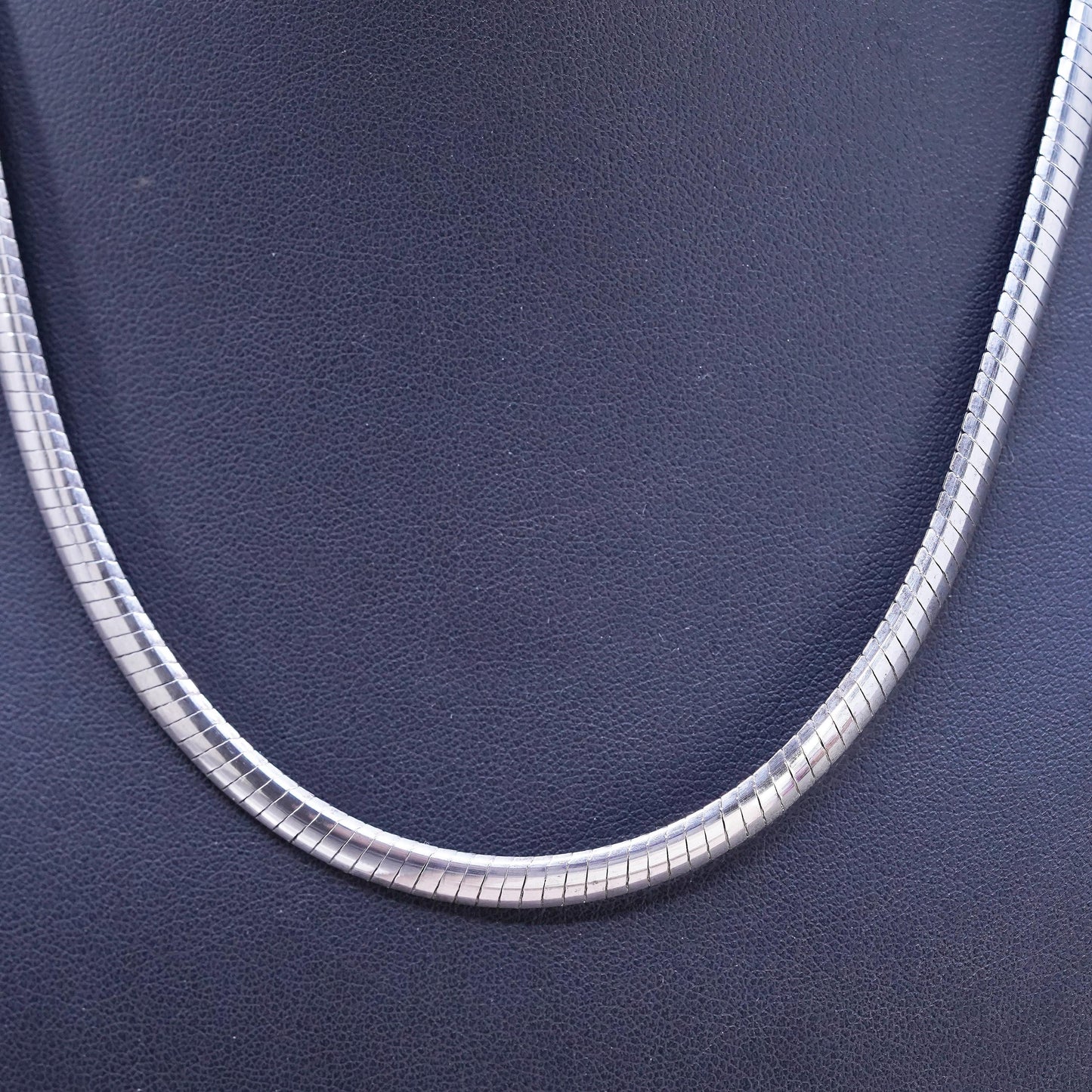 18" 5mm, vintage Milor Sterling silver necklace, curved 925 herringbone chain