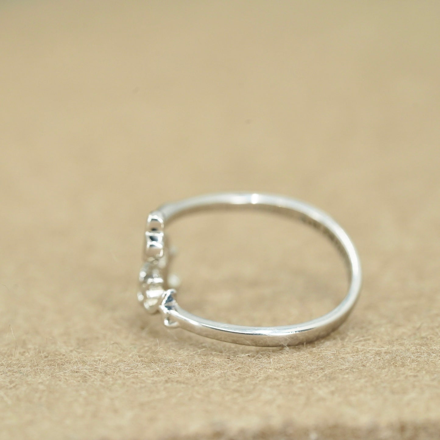 Size adjustable, vintage southwestern Sterling 925 silver ring band cross faith