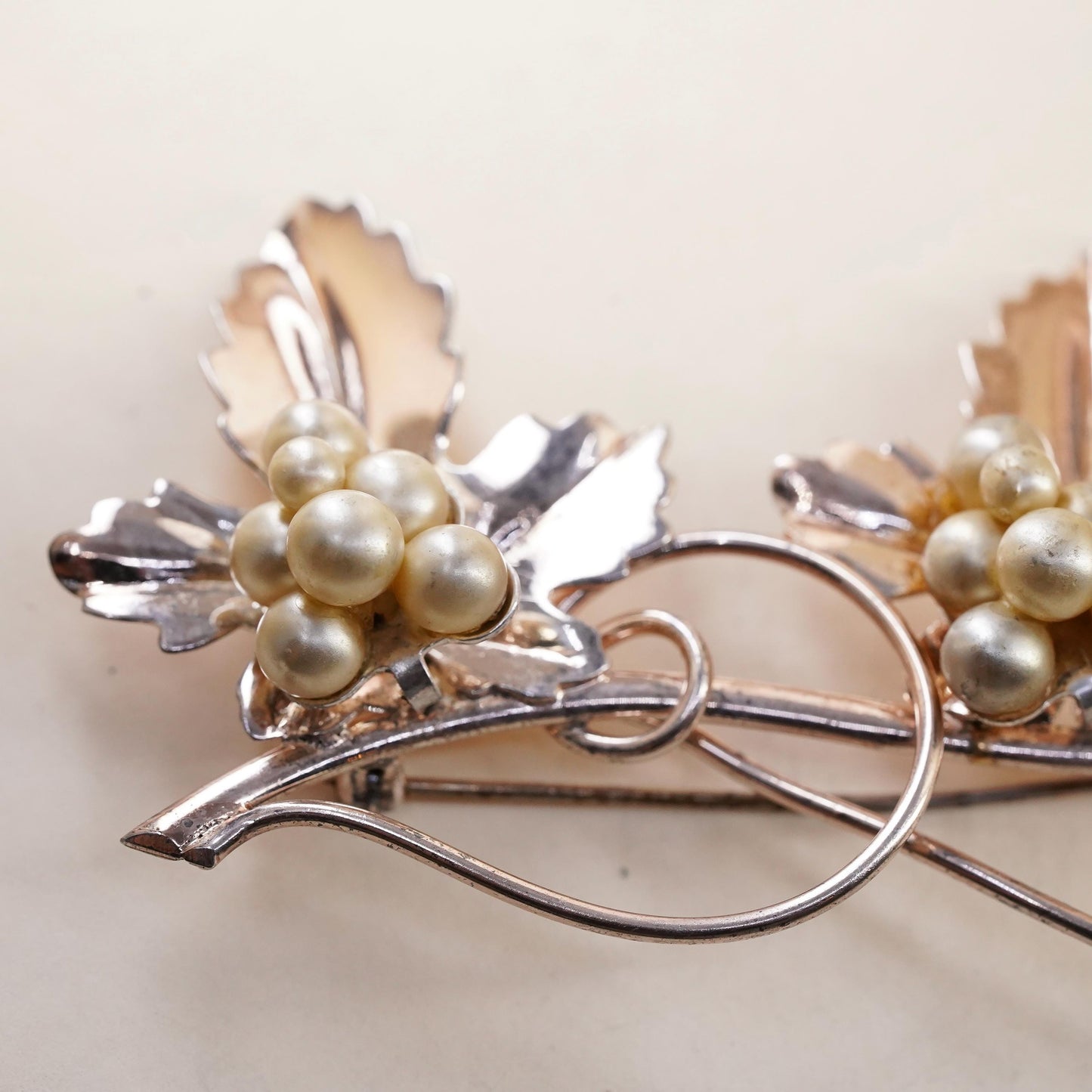 Vintage 1930s gold plated Sterling 925 silver faux pearl grape vines brooch