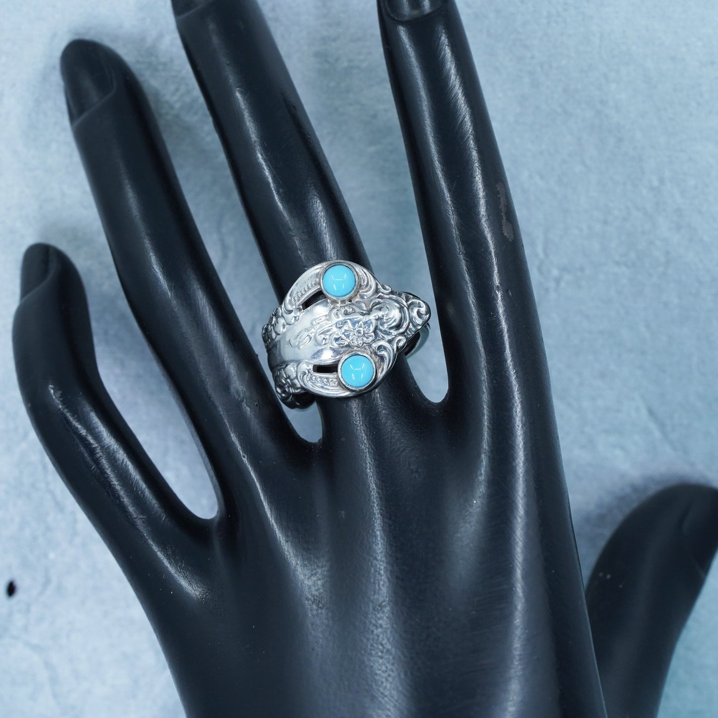 Size 7.75, Native American navajo Sterling 925 silver spoon ring turquoise