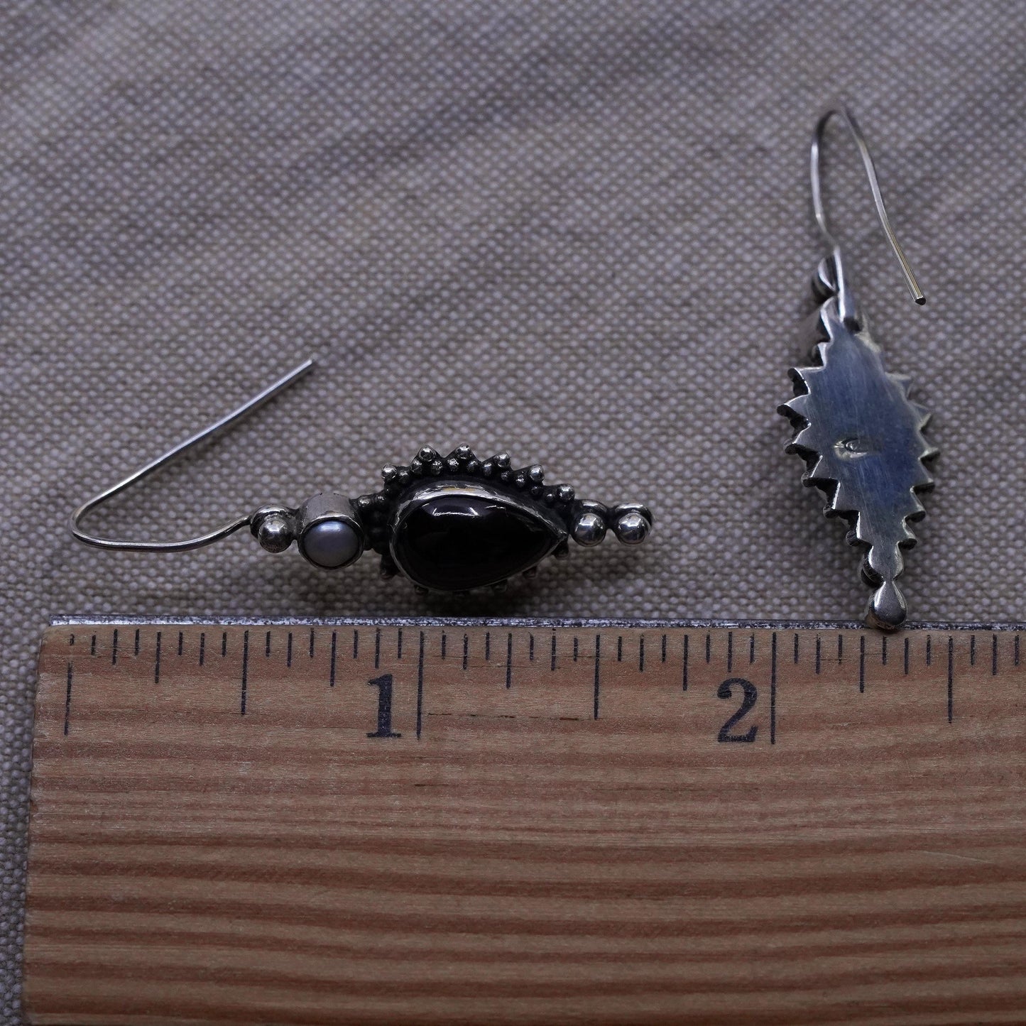 Vintage Sterling silver 925 handmade earrings with teardrop garnet and pearl