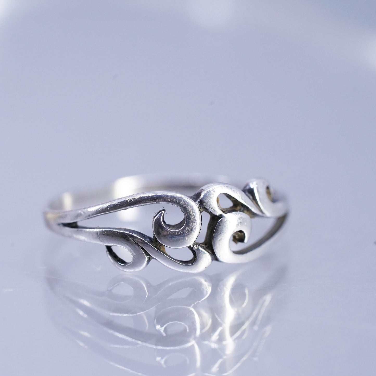 Size 8.5, vintage Sterling 925 silver handmade filigree ring