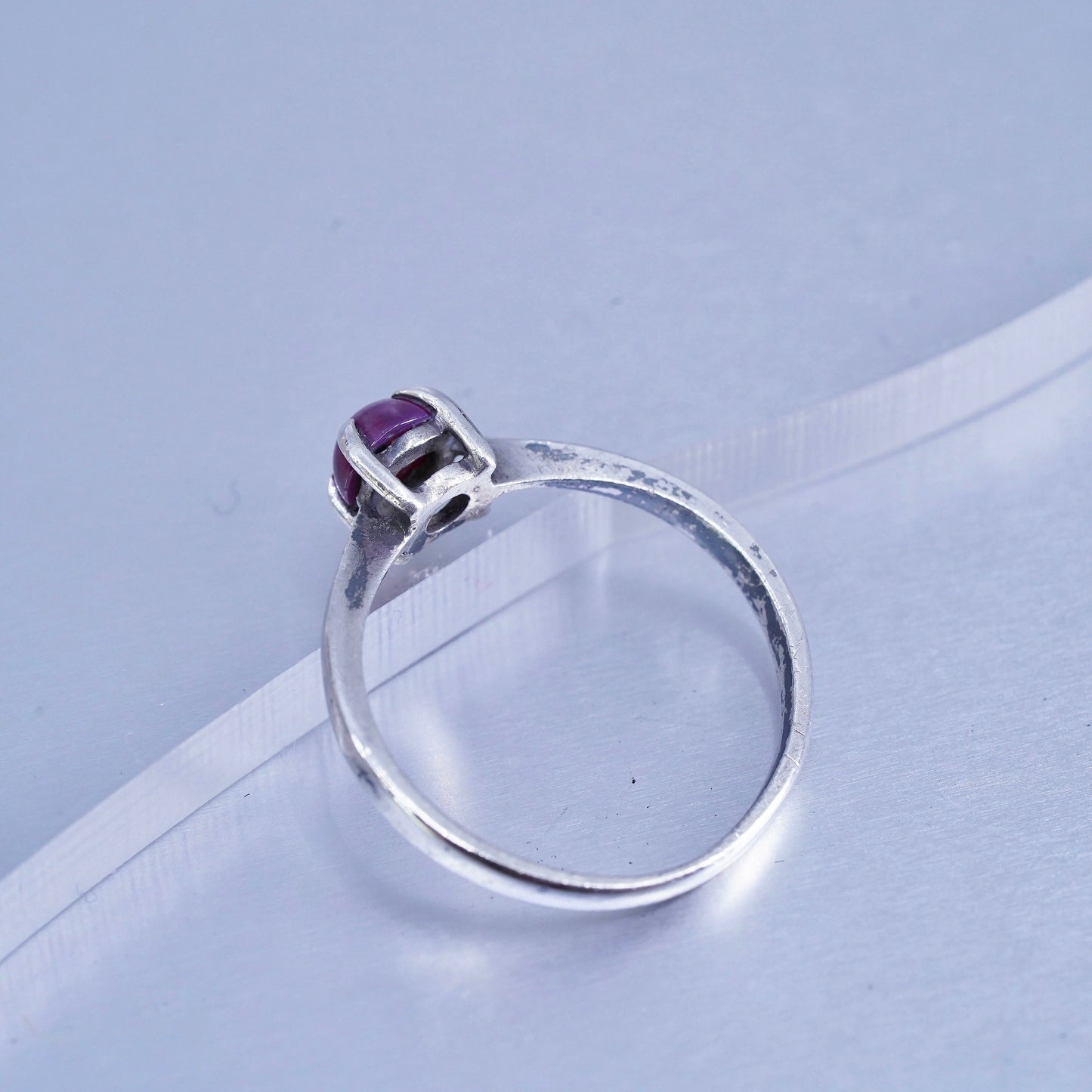Size 7, vintage Sterling 925 silver handmade stackable ring with star ruby