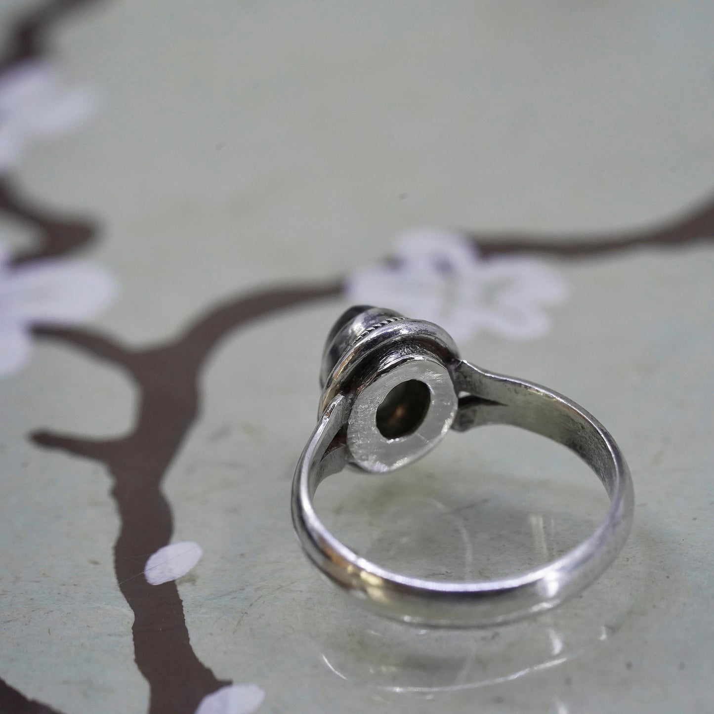 Size 3.5, vintage sterling 925 silver handmade stackable ring with moonstone