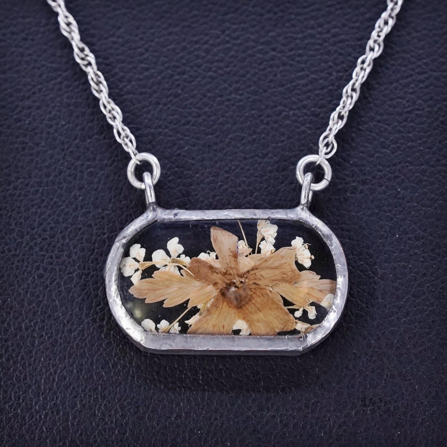 18”, sterling 925 silver Singapore rope chain necklace resin flower pendant