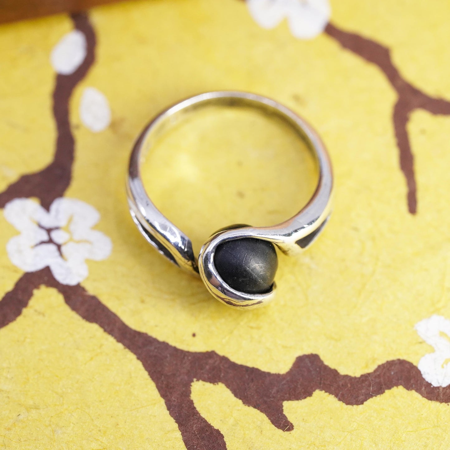 Size 4.5, vintage Sterling 925 silver interchangeable ring with onyx bead