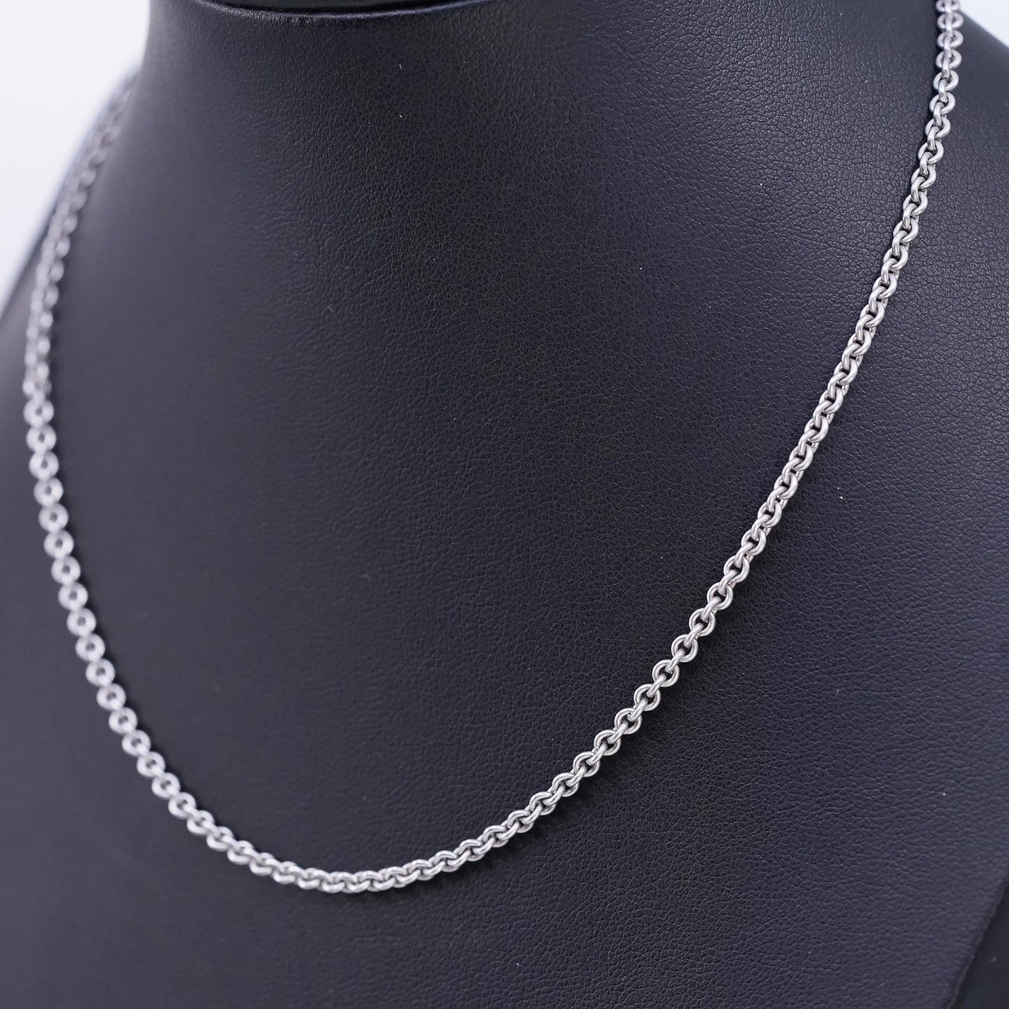 15" 2mm, vintage Sterling 925 silver circle chain necklace