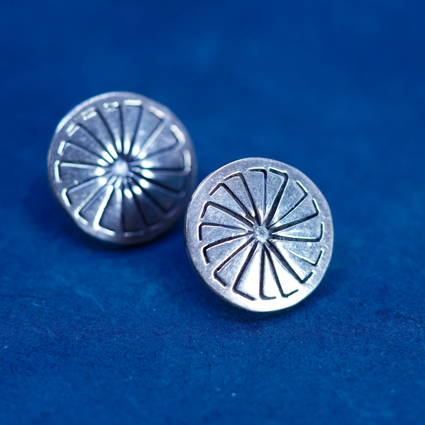 Vintage Mexican sterling silver handmade earrings, 925 circle studs
