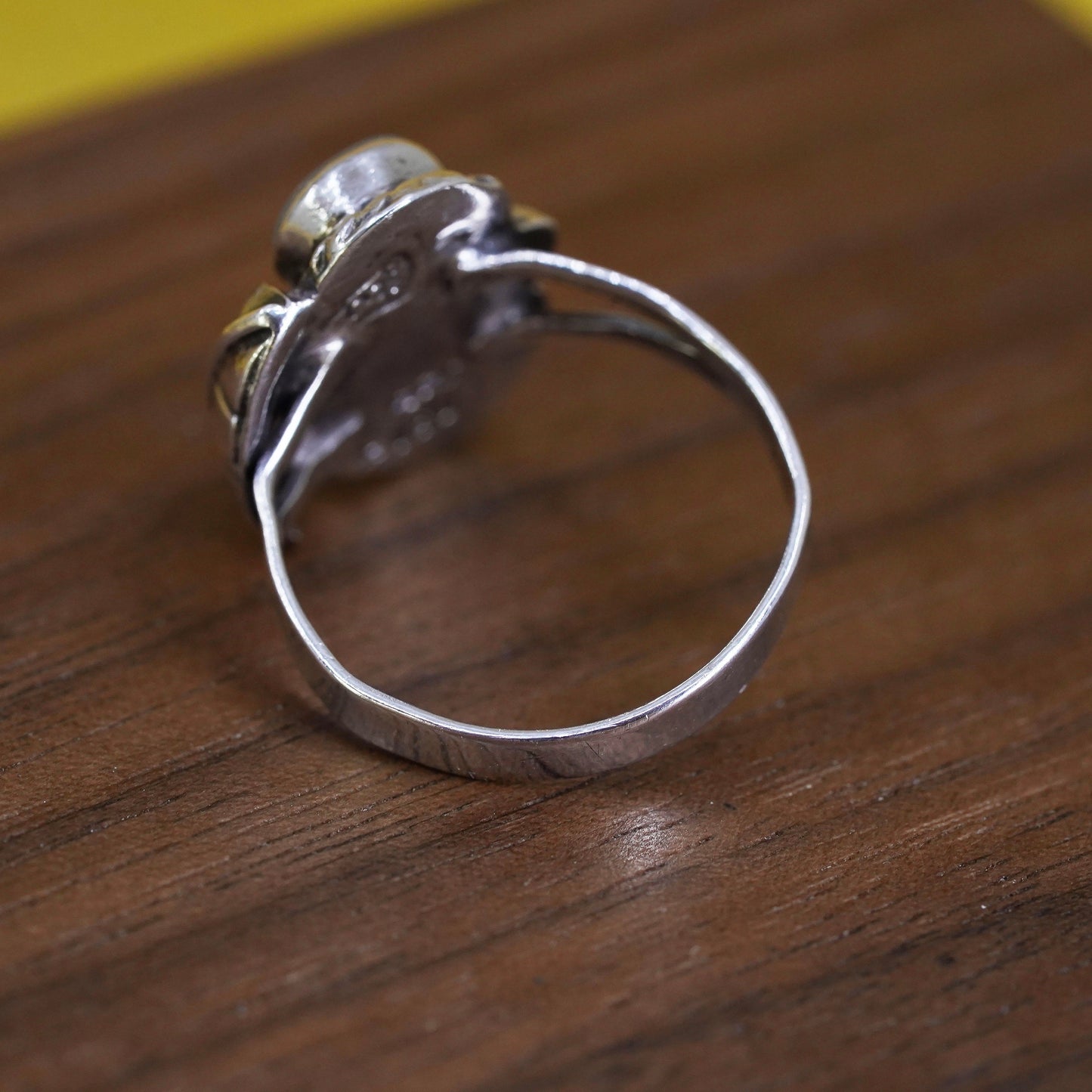 Size 7, mexican AGI Sterling 925 silver ring, jewelry, mother of pearl feather