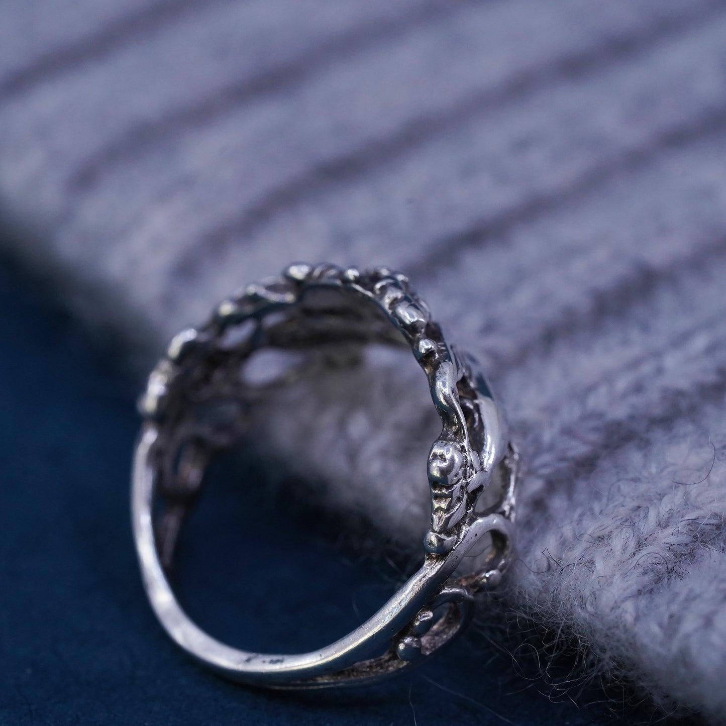 Size 7.5, Native American sterling silver handmade ring, 925 love bird band