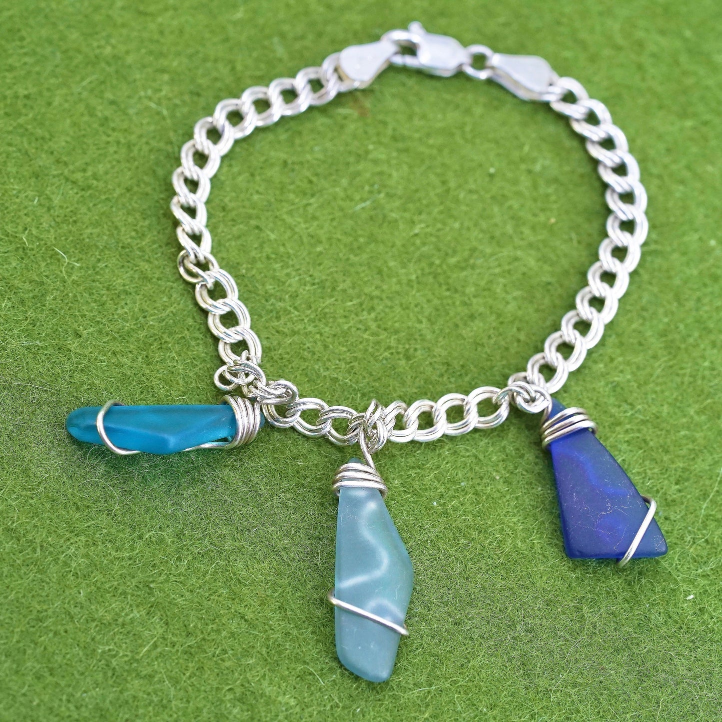 6.75”, Vintage sterling 925 silver double curb bracelet sea washed glass charms
