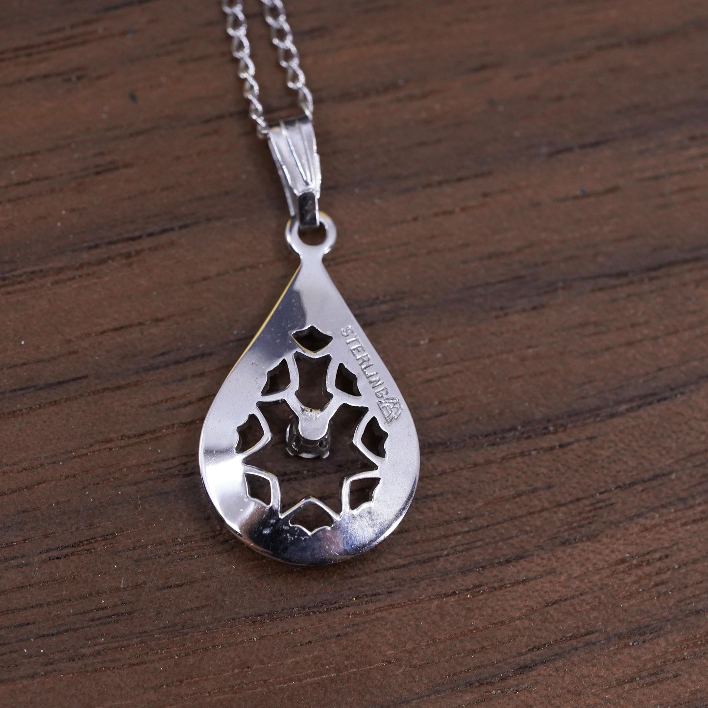 20", VTG Sterling silver necklace, Italian 925 curb chain teardrop pendant cz