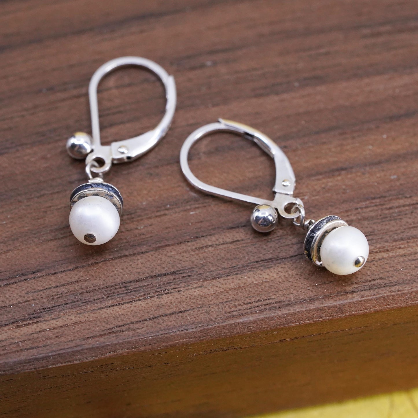 Vintage Sterling silver handmade earrings, 925 drops with pearl and lever back