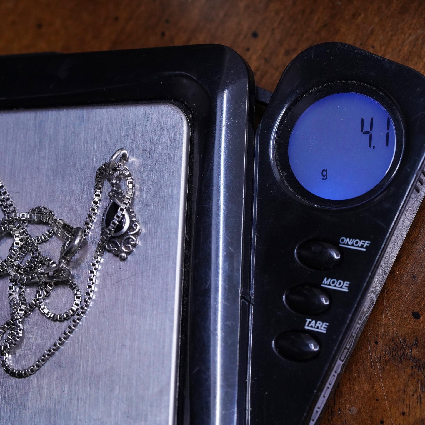 16", vintage Sterling 925 silver box chain necklace with teardrop onyx pendant