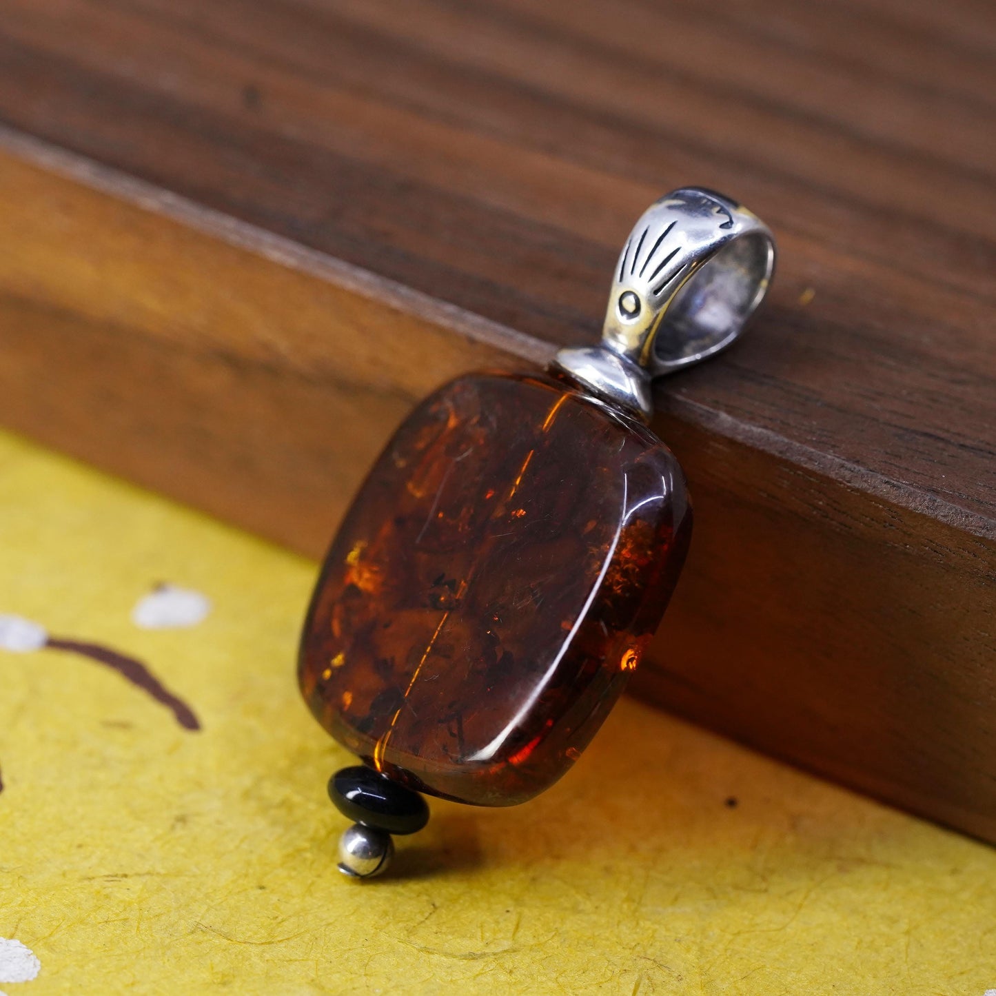 Vintage shube Sterling 925 silver handmade pendant with Square amber