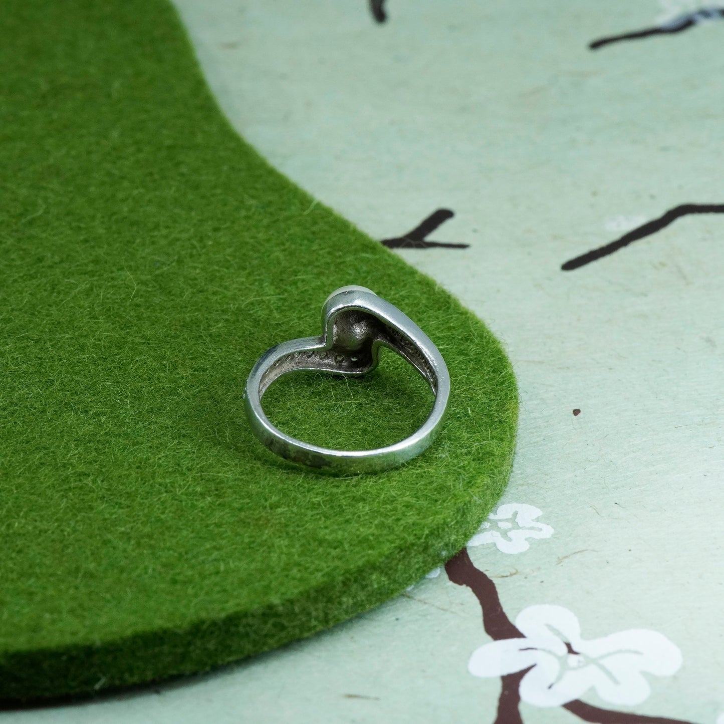 Size 6.25, vintage Sterling silver 925 handmade ring with pearl and cz