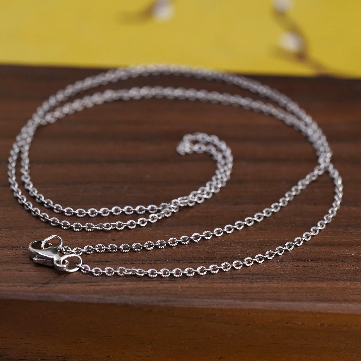 18", 1mm, vintage Sterling silver necklace, Italy 925 circle chain