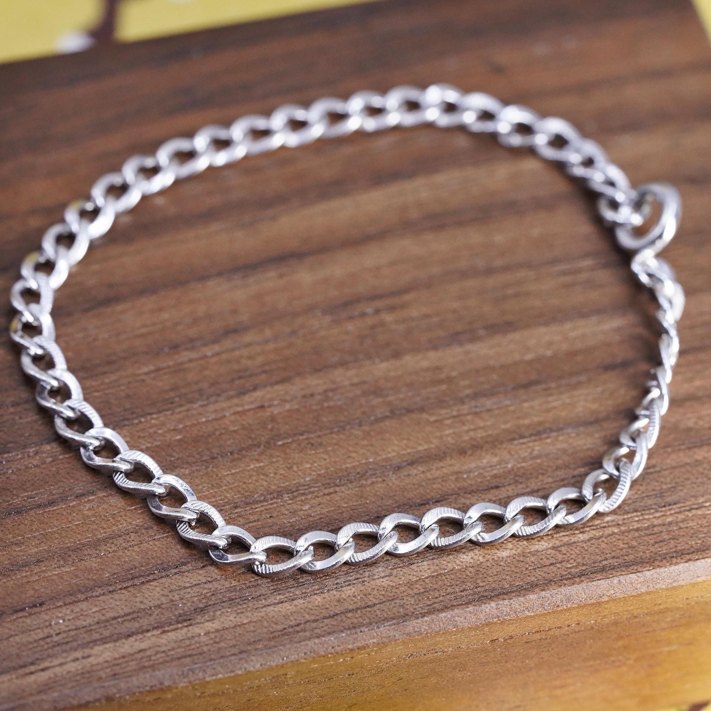 6.5” 4mm, Vintage sterling 925 silver bracelet, textured curb link chain