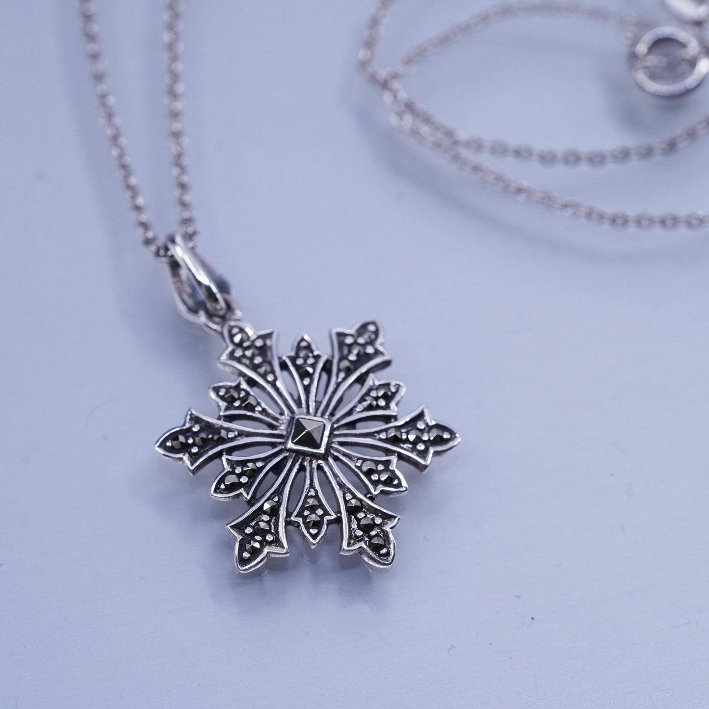 16”, Sterling 925 silver circle chain necklace with snowflake marcasite pendant