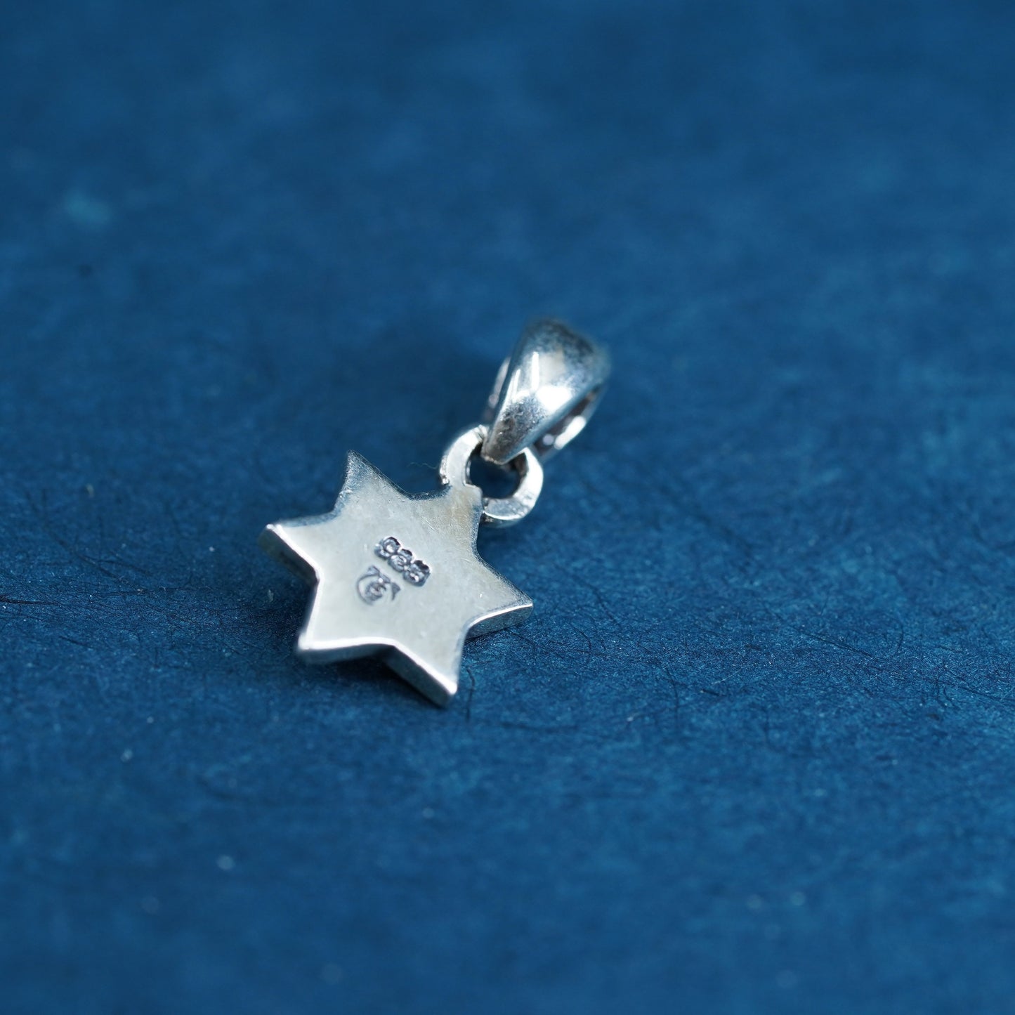 Vintage Sterling 925 silver handmade hexagram star pendant with turquoise