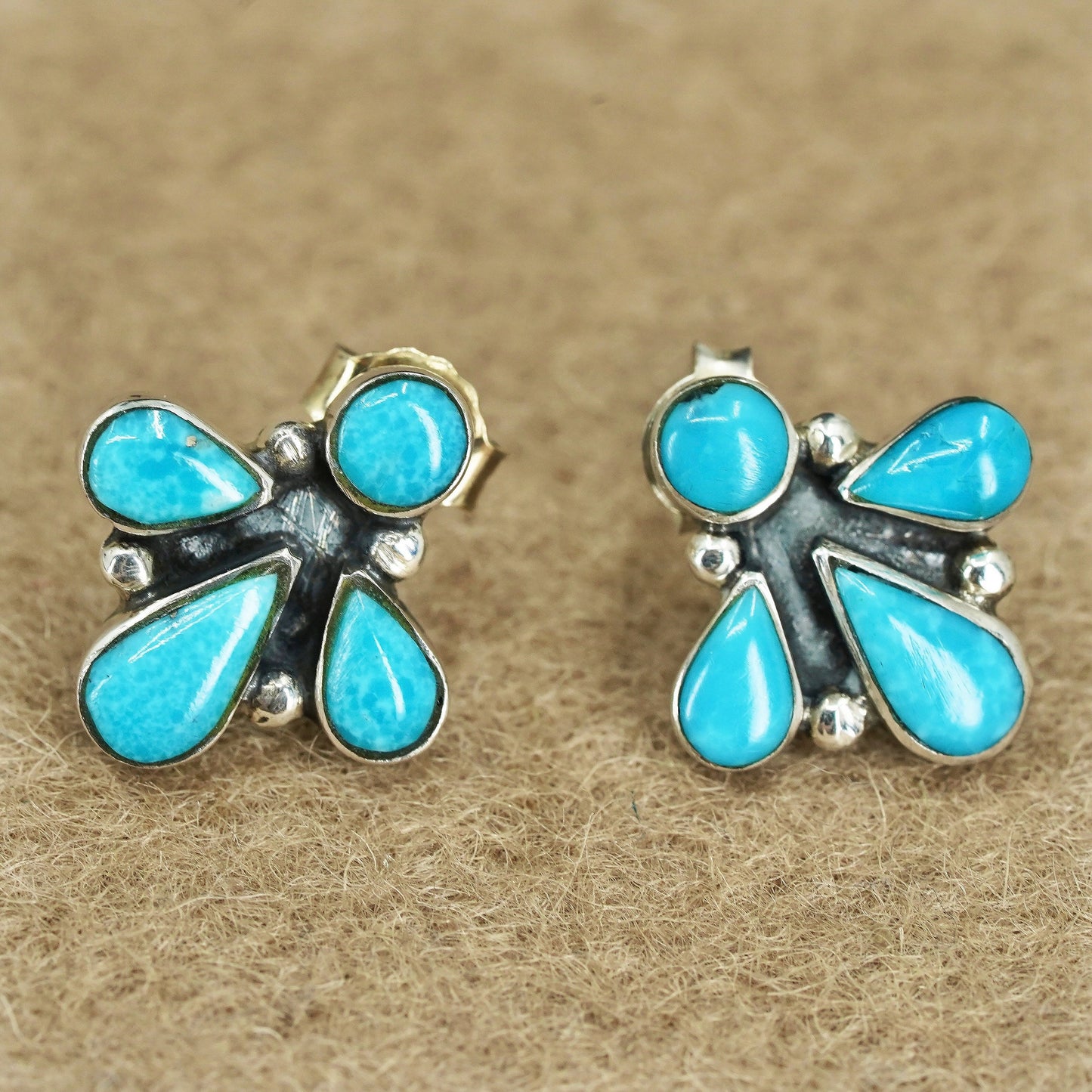 Native American Navajo Sterling 925 silver earrings, teardrop studs turquoise