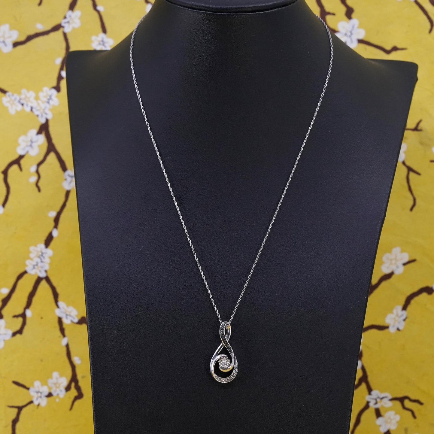18” Sterling silver necklace, 925 Singapore rope chain teardrop pendant diamond