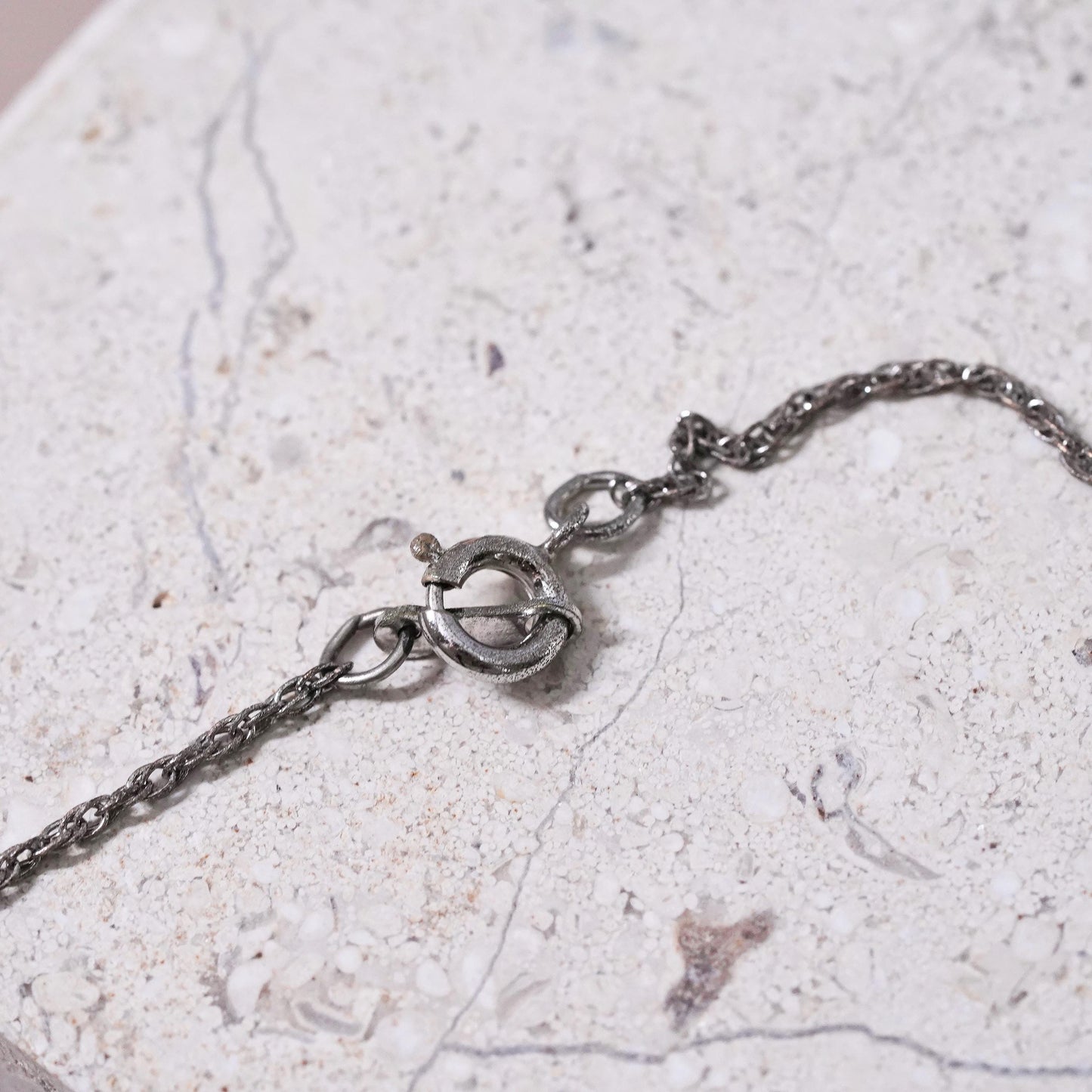 20”, Sterling silver necklace, 925 Singapore rope relief glass bird pendant